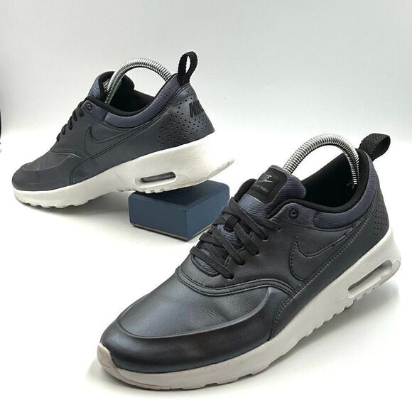 Nike Air Max Thea SE (2019) - Picture 2 of 9